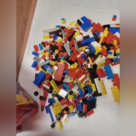 Large Mix Lego & Mega block Lot with Automobiles & Characters - Picture 3 of 10